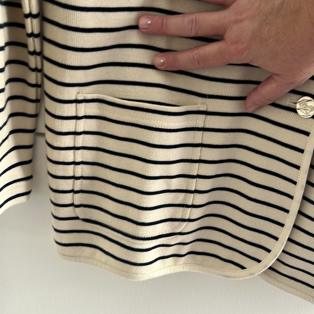 1. Chaps Woman’s Sweater Blazer with 3 functional Metal buttons and lapel. - Picture 5 of 16